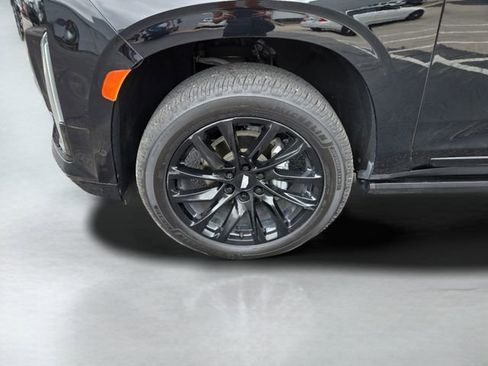 Used 2021 Cadillac Escalade Sport Platinum w/ LPO, ONYX Package AWD/4WD image 46