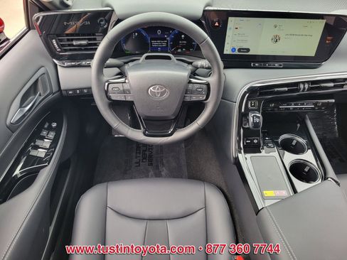 Certified 2025 Toyota Mirai XLE image 12