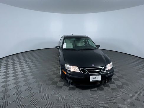 Used 2003 Saab 9-3 Linear image 3