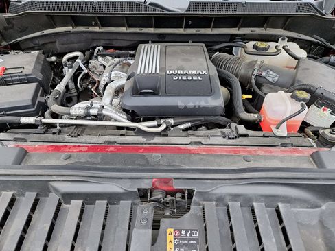 Used 2023 Chevrolet Silverado 1500 High Country w/ High Country Premium Package AWD/4WD image 38