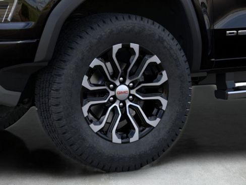 New 2026 GMC Canyon Denali image 16