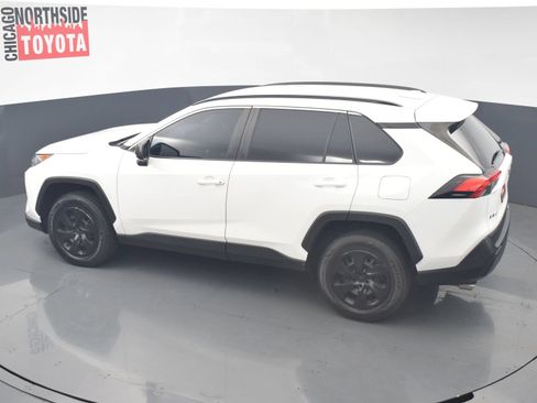 Used 2021 Toyota RAV4 LE FWD image 18