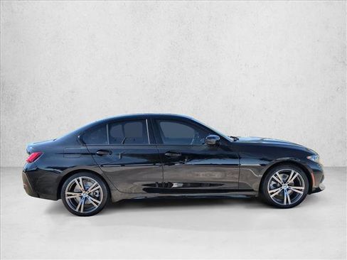 Used 2023 BMW 330i Sedan w/ Driving Assistance Package image 4