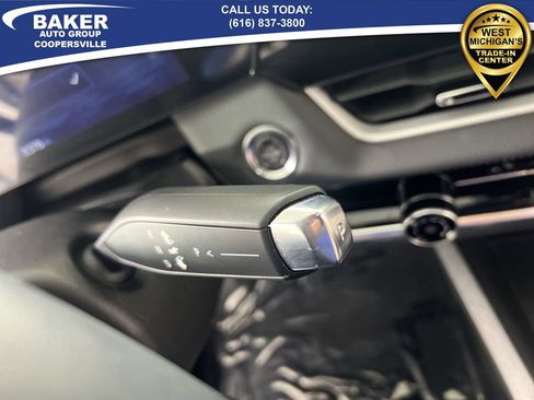 Used 2025 Chevrolet Equinox LT image 16