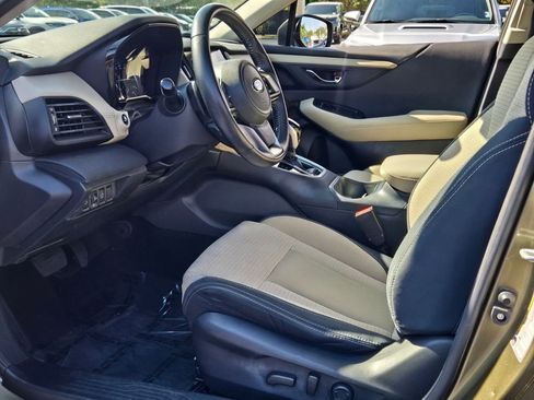 Used 2022 Subaru Outback Premium image 11