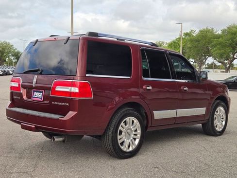 Used 2012 Lincoln Navigator 2WD image 5