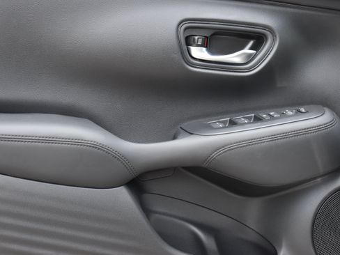 New 2027 Honda HR-V LX image 11