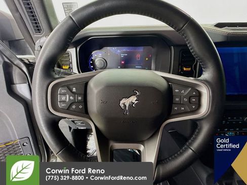 Used 2024 Ford Bronco Badlands w/ Sasquatch Package image 14