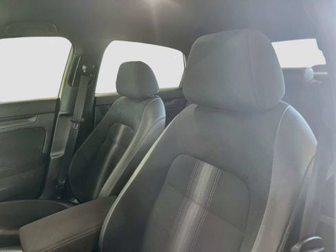 Used 2024 Honda Civic Sport image 19