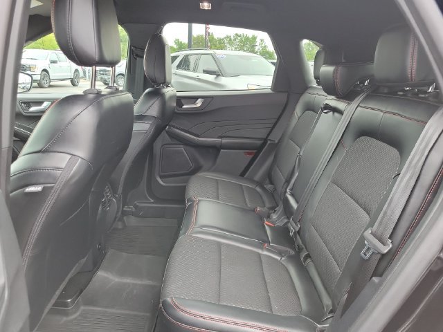 Certified 2024 Ford Escape ST-Line w/ Tech Pack #1 AWD/4WD image 26
