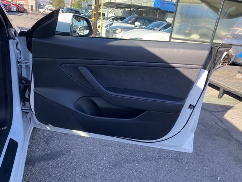 Used 2021 Tesla Model 3 Standard Range Plus RWD image 24