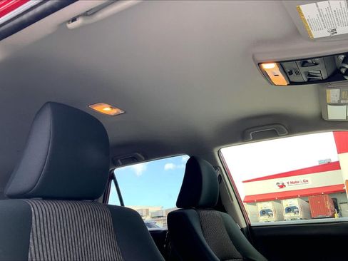 Used 2024 Toyota 4Runner TRD Off-Road AWD/4WD image 30