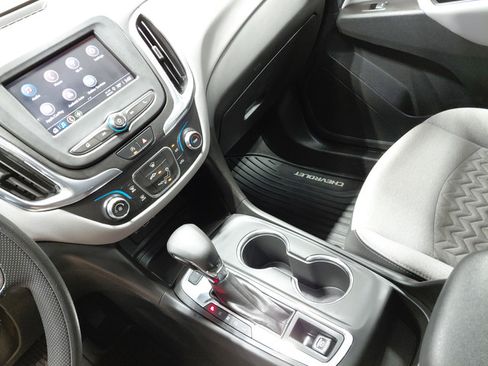Certified 2022 Chevrolet Equinox LS AWD/4WD image 26