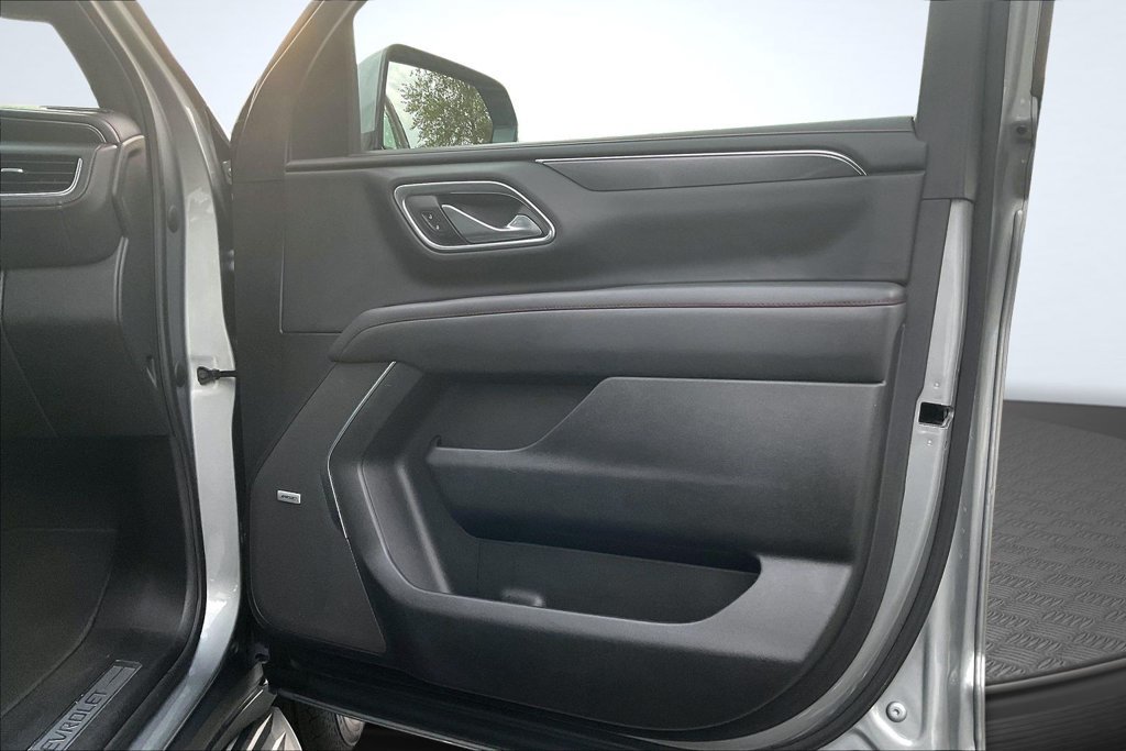 Used 2023 Chevrolet Tahoe RST w/ Luxury Package RWD image 26
