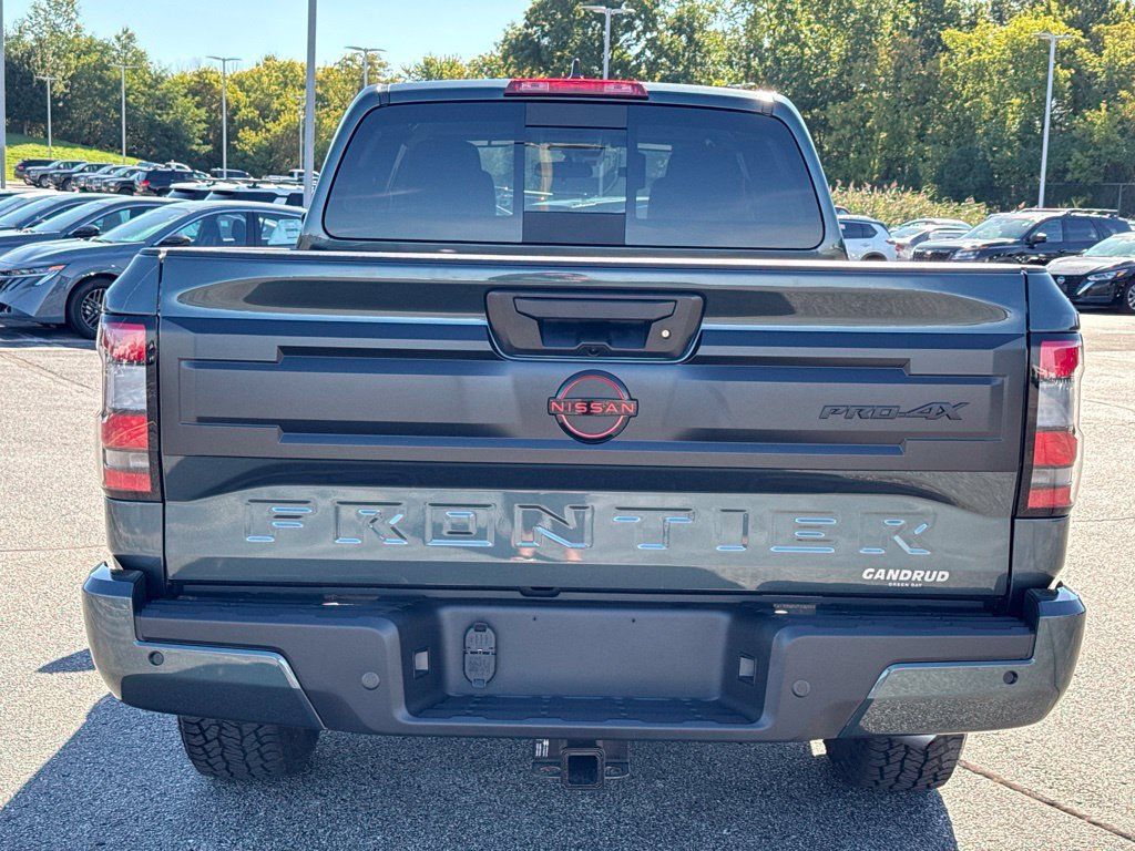 New 2027 Nissan Frontier PRO-4X w/ Pro Convenience Package AWD/4WD image 3