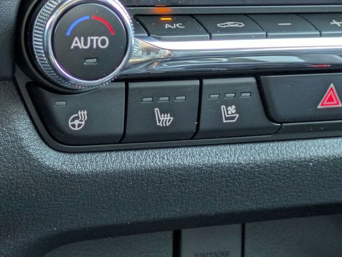 Used 2024 MAZDA CX-50 2.5 Turbo w/ Premium Plus Pkg image 24