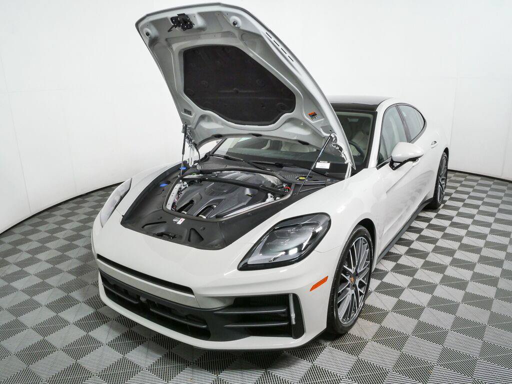New 2026 Porsche Panamera 4 AWD/4WD image 34