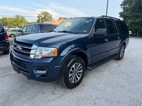 Used 2017 Ford Expedition EL XLT w/ Equipment Group 202A AWD/4WD image 1