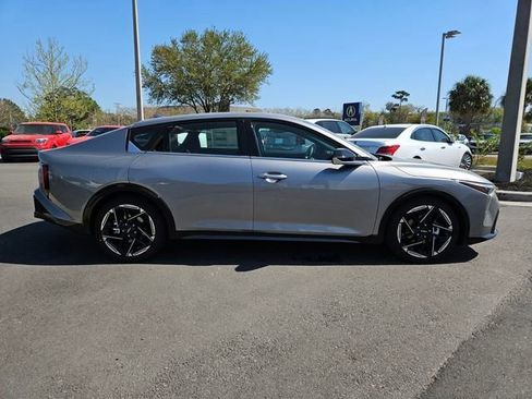 New 2026 Kia K4 GT-Line image 10