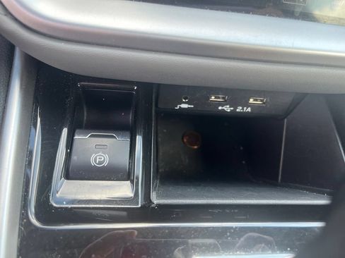 Used 2021 Subaru Legacy Premium AWD/4WD image 15