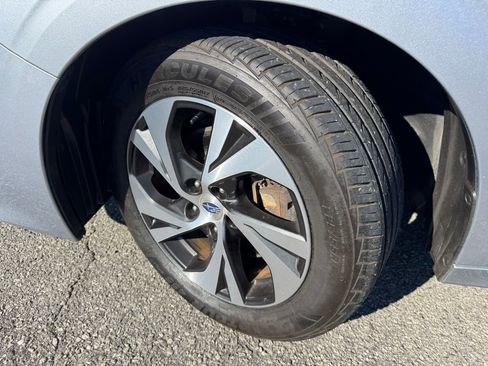 Used 2021 Subaru Legacy Premium image 36