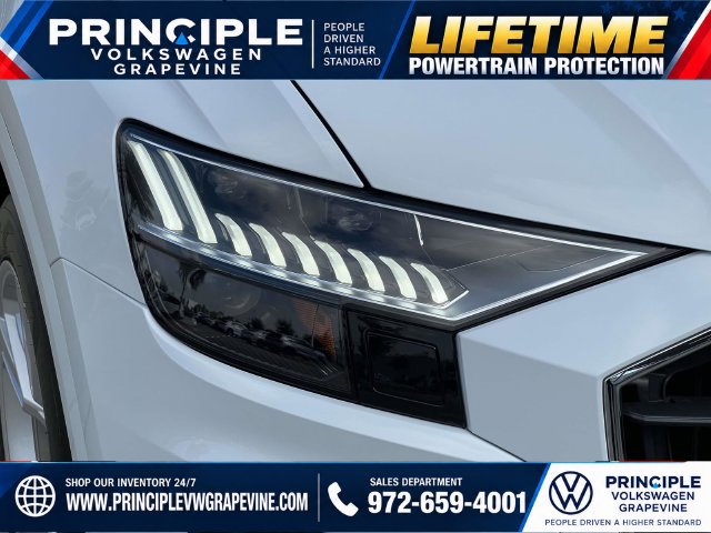 Used 2023 Audi Q8 Premium w/ Convenience Package AWD/4WD image 7