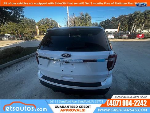 Used 2019 Ford Explorer XLT w/ Equipment Group 202A image 6