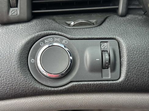 Used 2015 Chevrolet Malibu LS image 28