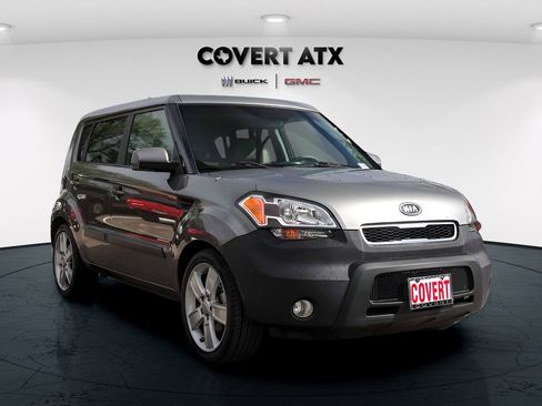 Used 2011 Kia Soul ! image 9