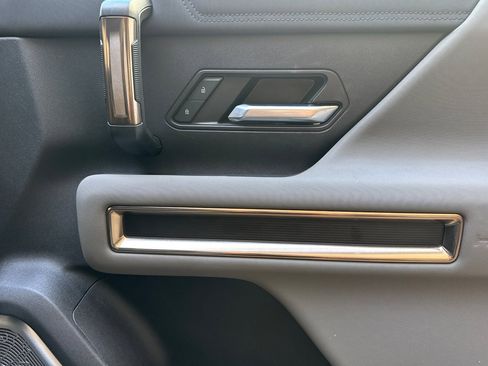 Used 2024 GMC Hummer EV 3X w/ Extreme Off-Road Package image 21