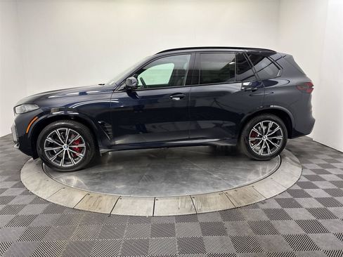 New 2026 BMW X5 xDrive40i w/ M Sport Package AWD/4WD image 16