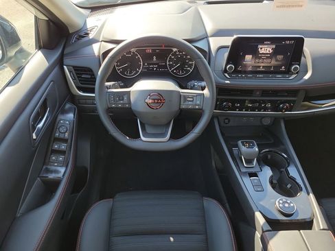 New 2026 Nissan Rogue SV image 17