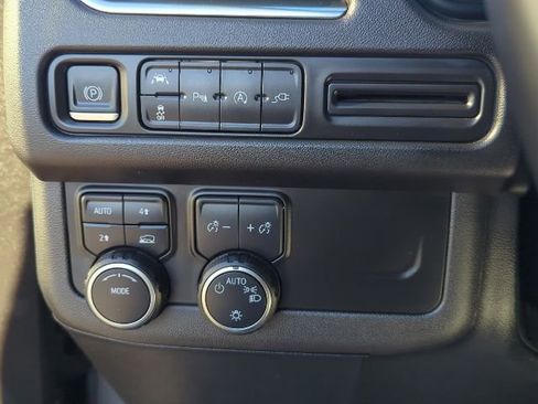 Certified 2022 Chevrolet Suburban LT image 12