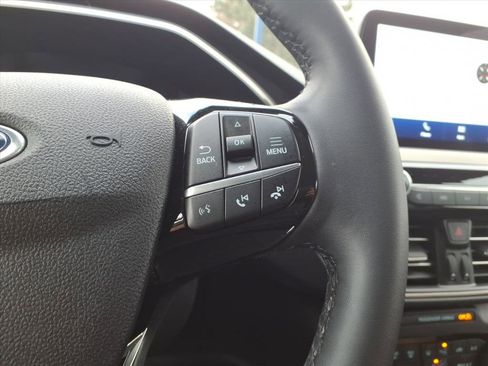 Certified 2022 Ford Escape SEL image 17