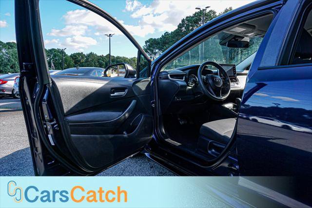Used 2020 Toyota Corolla LE FWD image 18