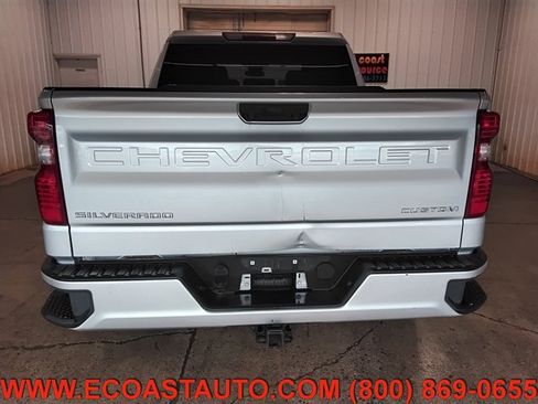 Used 2022 Chevrolet Silverado 1500 Custom AWD/4WD image 8