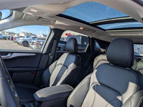 New 2026 Ford Escape Platinum w/ Premium Technology Package image 5