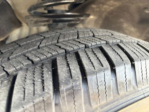 Used 2020 Ford Explorer Limited w/ Class III Trailer Tow Package image 35