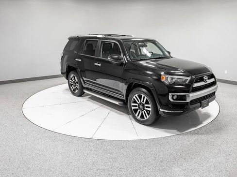 Used 2017 Toyota 4Runner Limited image 30
