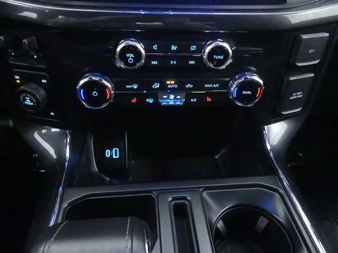 Used 2022 Ford F150 XLT w/ Equipment Group 302A High image 16