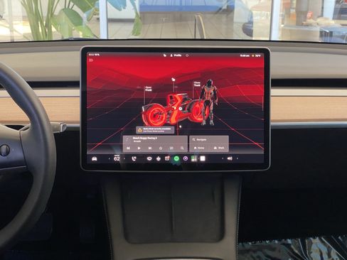 Used 2023 Tesla Model 3 Standard Range RWD image 26