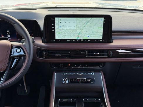 New 2026 Lincoln Aviator Reserve AWD/4WD image 22