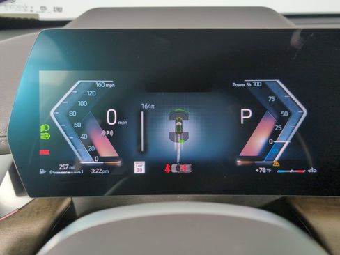 Used 2025 BMW X1 xDrive28i w/ Premium Package image 16