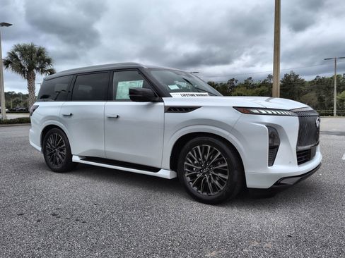 New 2026 INFINITI QX80 Autograph AWD/4WD image 3