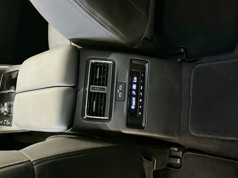Used 2024 MAZDA CX-90 Plug-In Hybrid w/ Premium Pkg AWD/4WD image 27