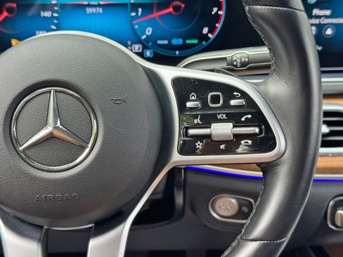 Used 2020 Mercedes-Benz GLS 450 4MATIC image 23