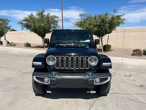 Used 2024 Jeep Wrangler Unlimited Sahara w/ Safety Group AWD/4WD image 3