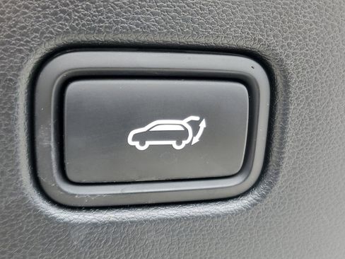 Used 2023 Hyundai Tucson Limited image 9