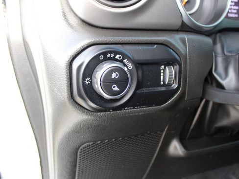 Used 2023 Jeep Gladiator Sport image 48