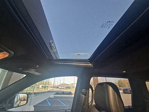 Used 2018 Jeep Grand Cherokee Trailhawk image 17